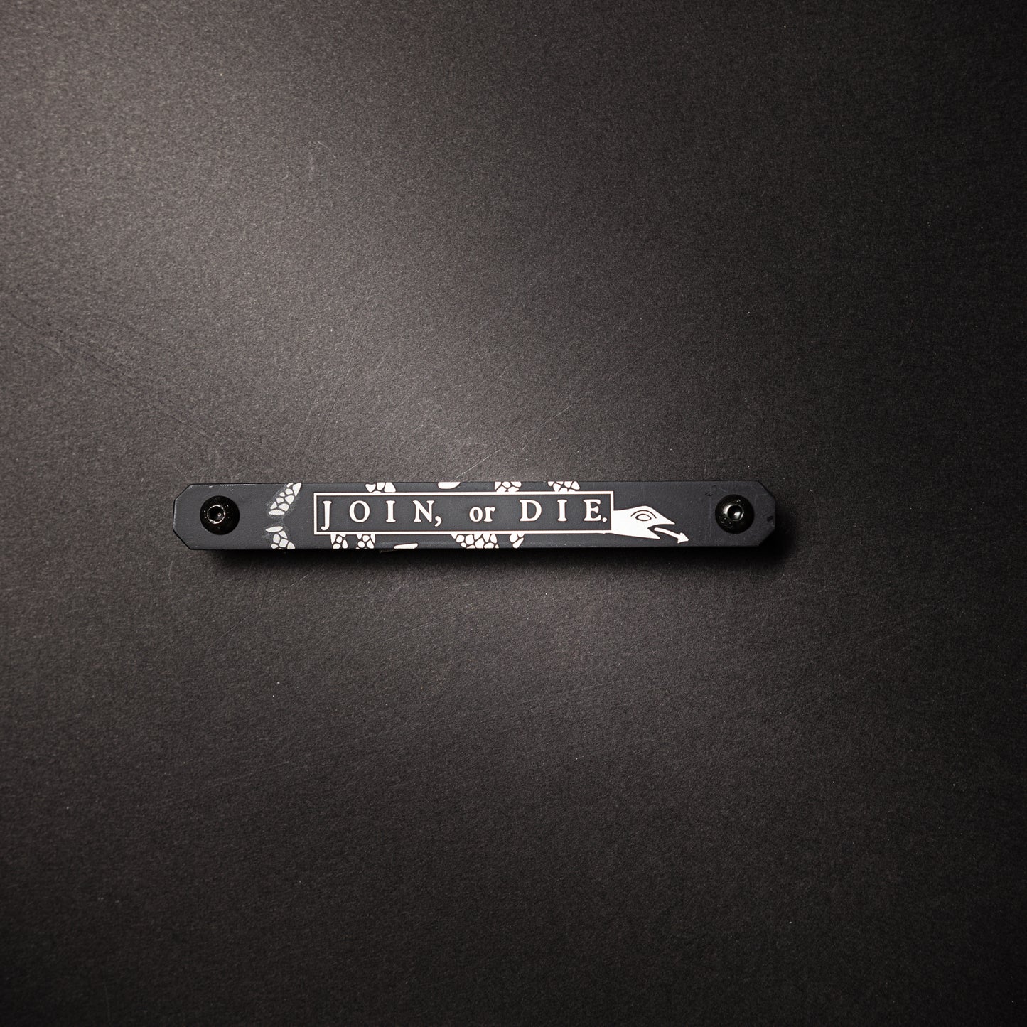 Join or Die Version 2-Large Tag